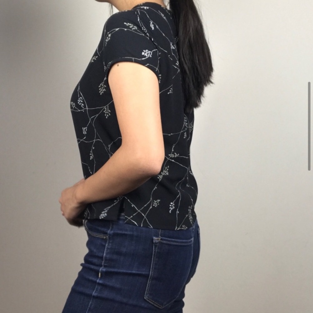 Cute patterned vintage top! - Picture 6 of 8